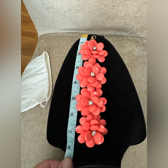 J Crew Statement Bracelet - Coral/Pink Flower Bracelet with Dust Bag - EUC - Picture 7 of 8